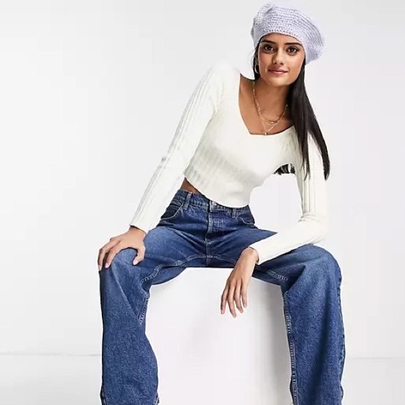 Hollister Off The Shoulder Knit Top - Picture 2 of 7